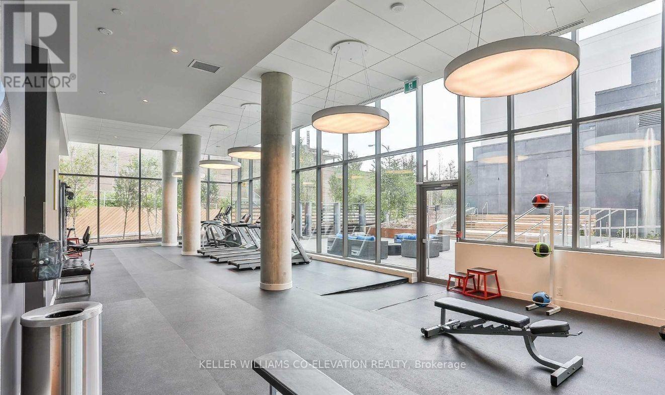 818 - 160 Flemington Road, Toronto, Ontario  M6A 2E3 - Photo 4 - W12500876