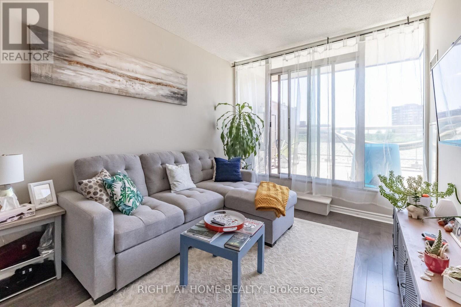 503 - 3504 Hurontario Street, Mississauga, Ontario  L5B 0B9 - Photo 14 - W12500886