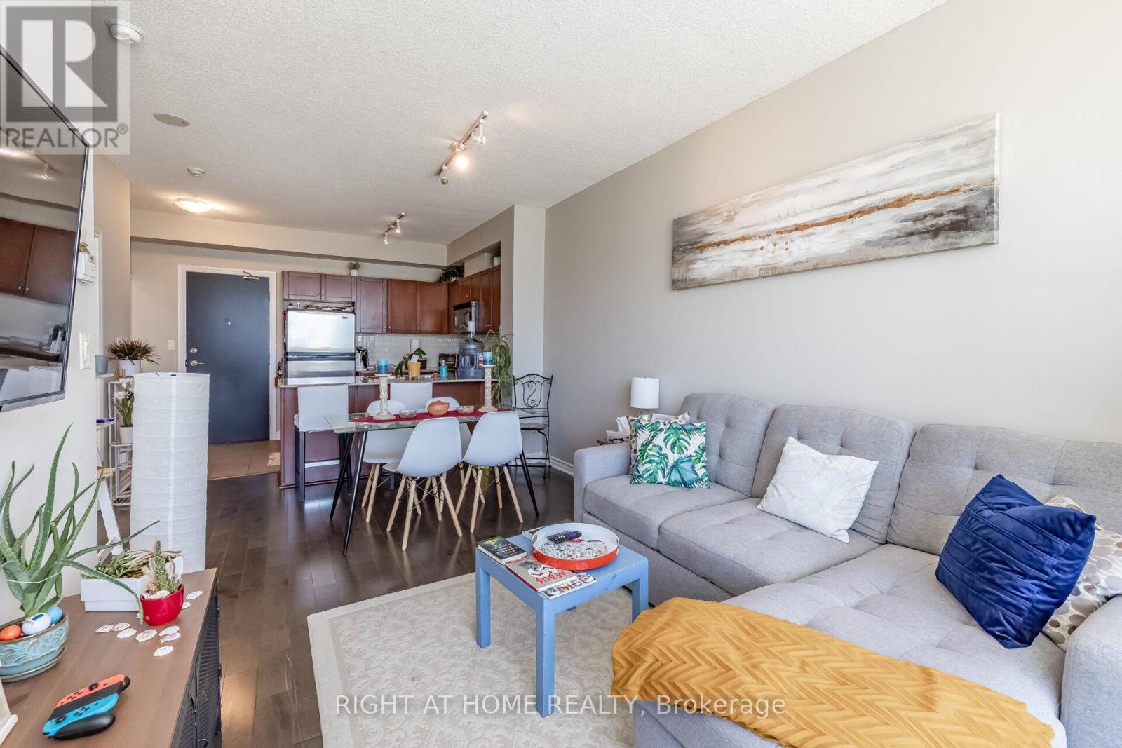 503 - 3504 Hurontario Street, Mississauga, Ontario  L5B 0B9 - Photo 15 - W12500886