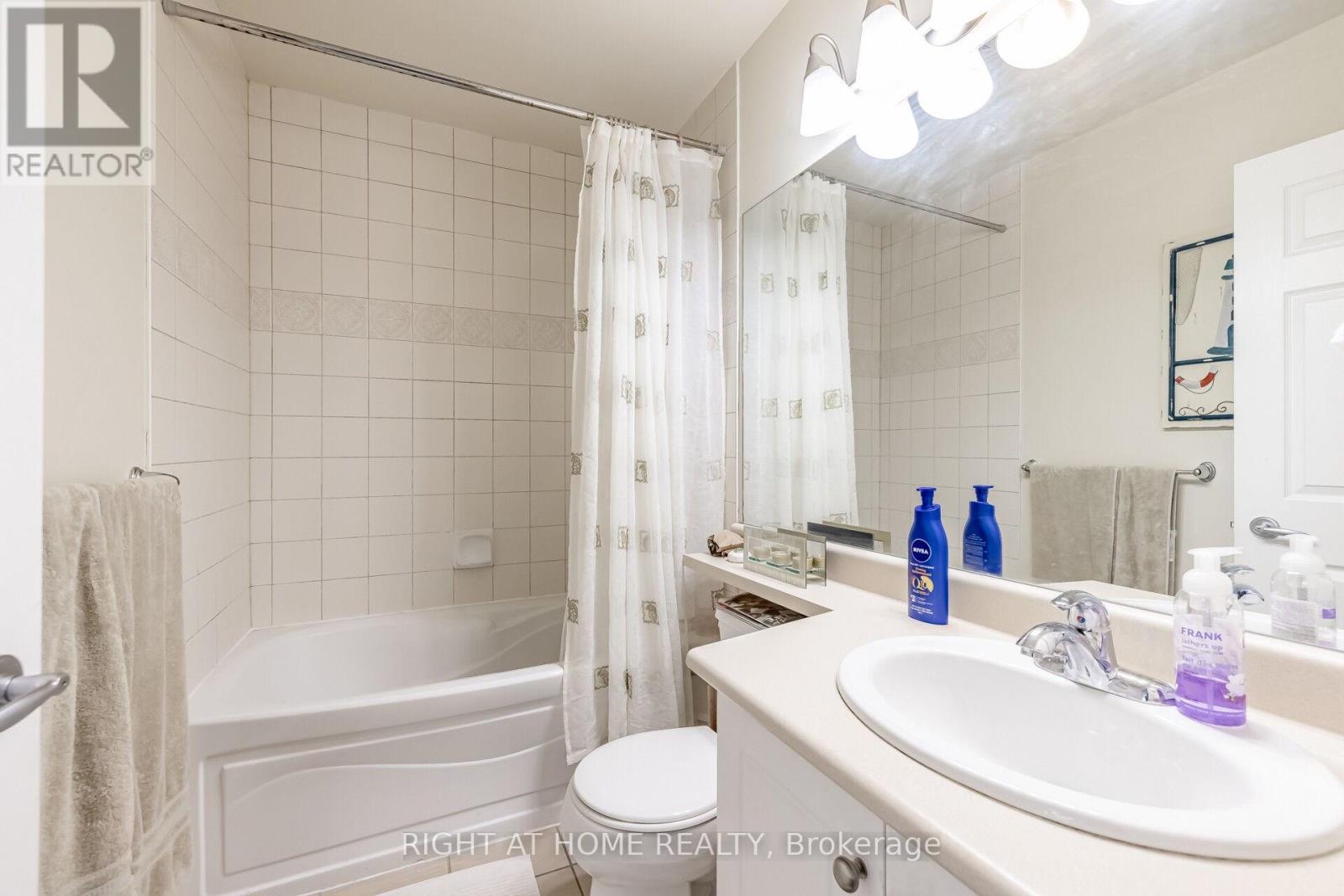 503 - 3504 Hurontario Street, Mississauga, Ontario  L5B 0B9 - Photo 17 - W12500886