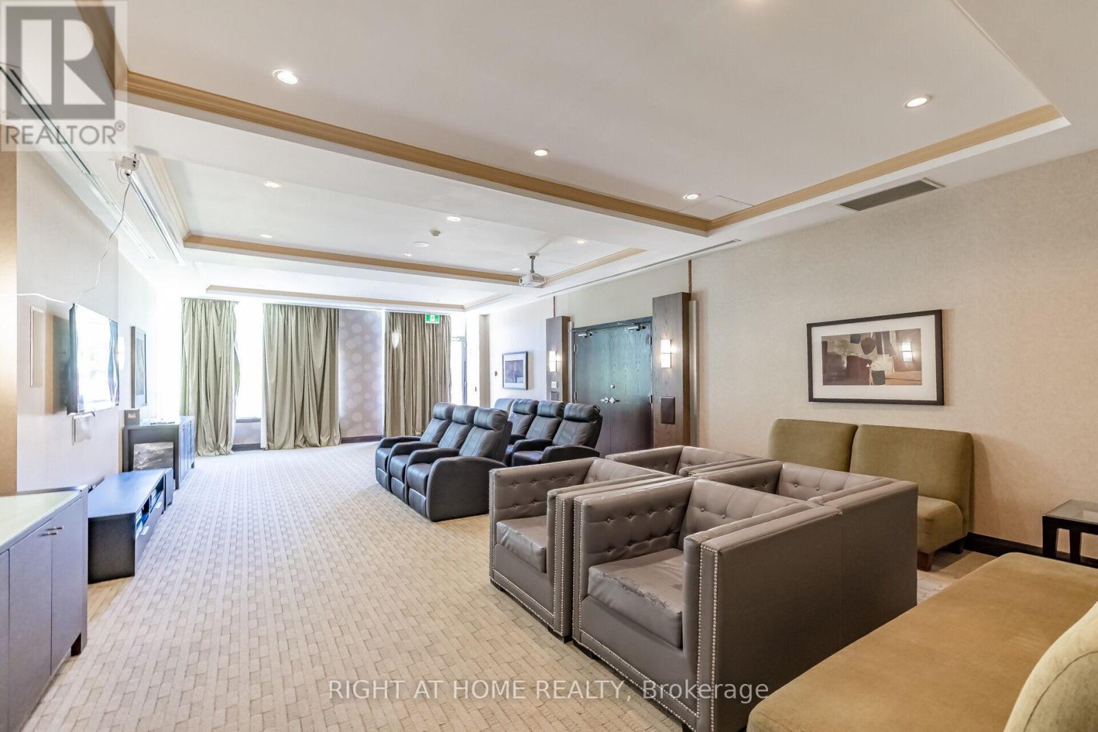 503 - 3504 Hurontario Street, Mississauga, Ontario  L5B 0B9 - Photo 28 - W12500886