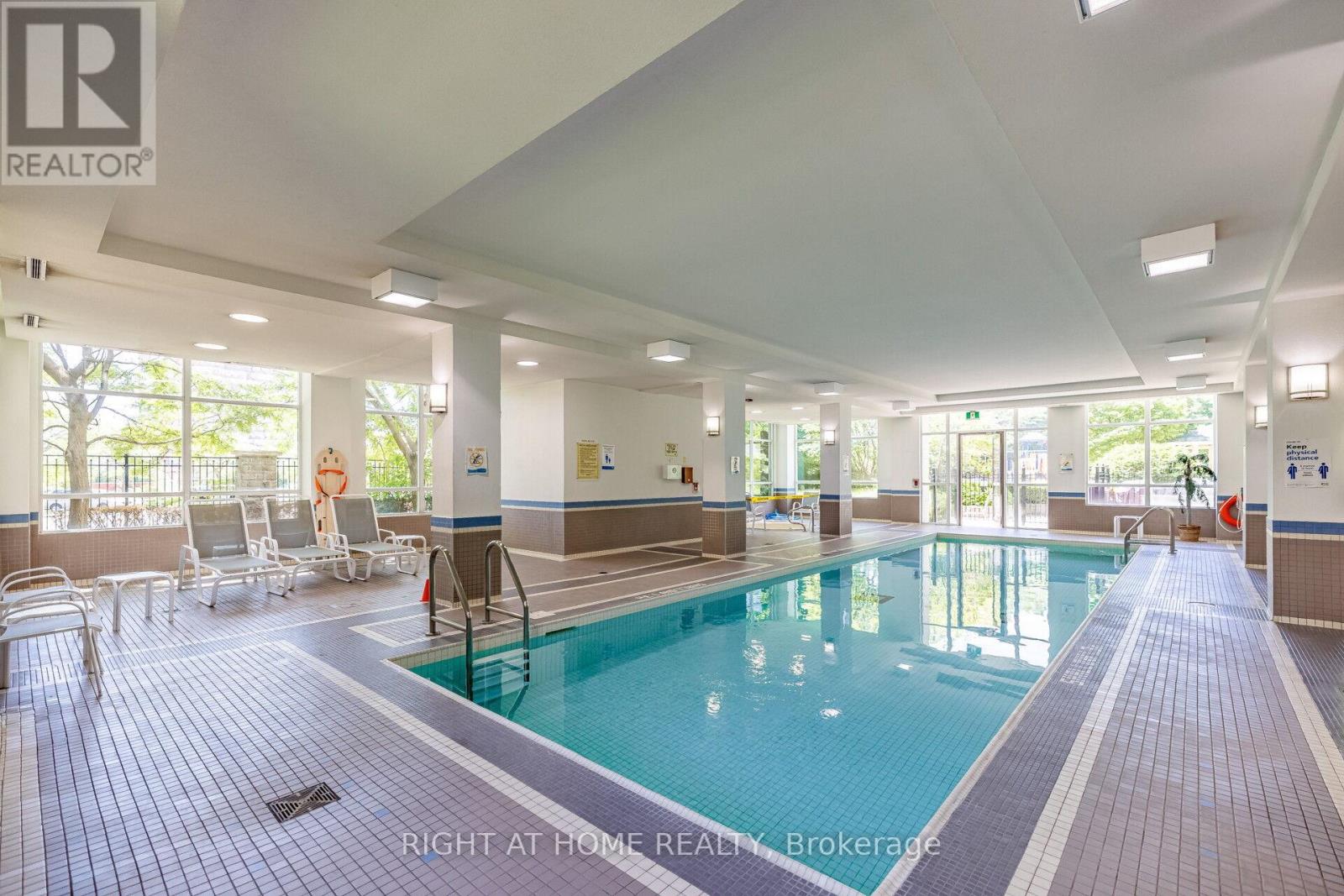 503 - 3504 Hurontario Street, Mississauga, Ontario  L5B 0B9 - Photo 33 - W12500886