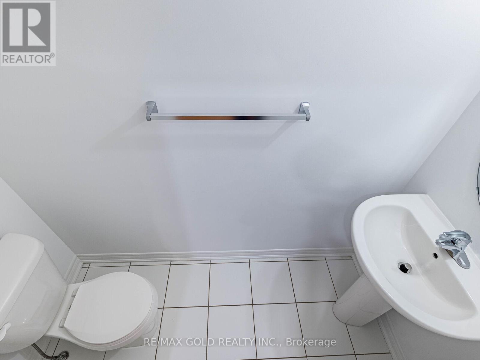 35 Labrish Road, Brampton, Ontario  L7A 5C2 - Photo 14 - W12500890