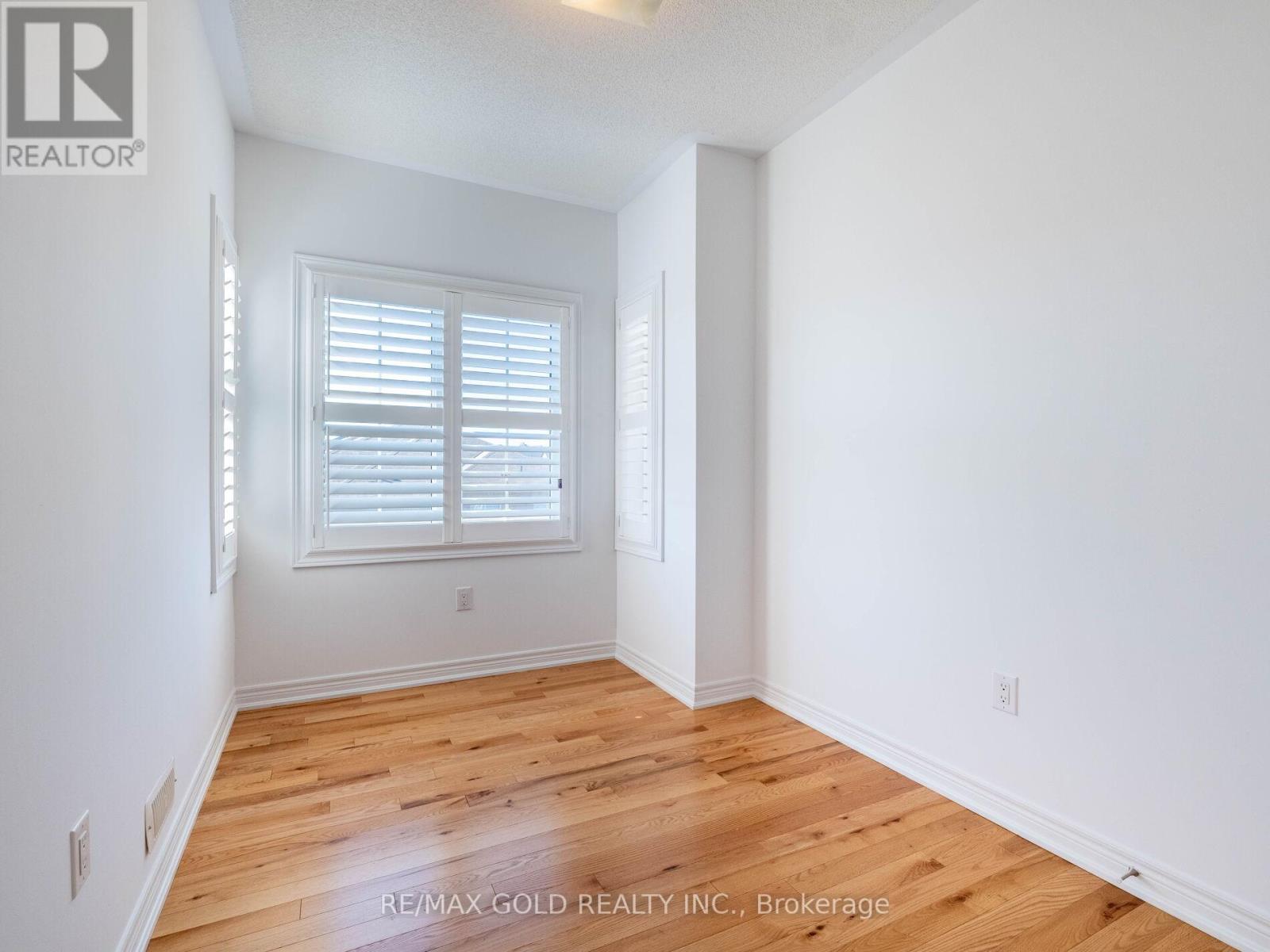 35 Labrish Road, Brampton, Ontario  L7A 5C2 - Photo 18 - W12500890