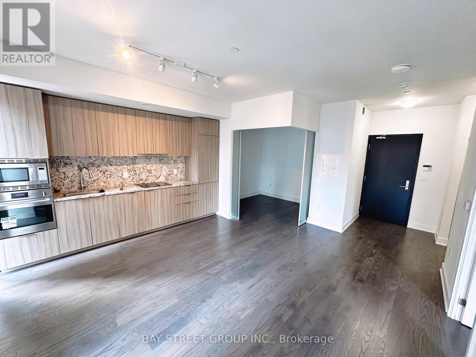 805 - 955 Bay Street, Toronto, Ontario  M5S 0C6 - Photo 4 - C12498446