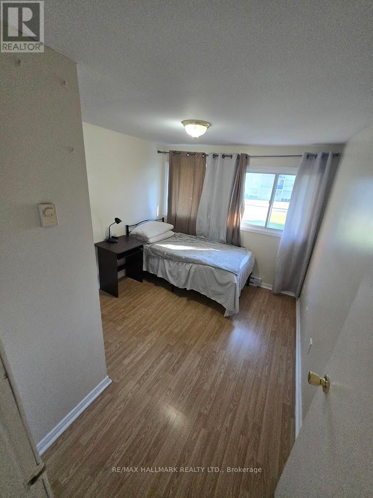 39 John Cabot Way, Toronto, Ontario  M3N 2T5 - Photo 10 - W12500920