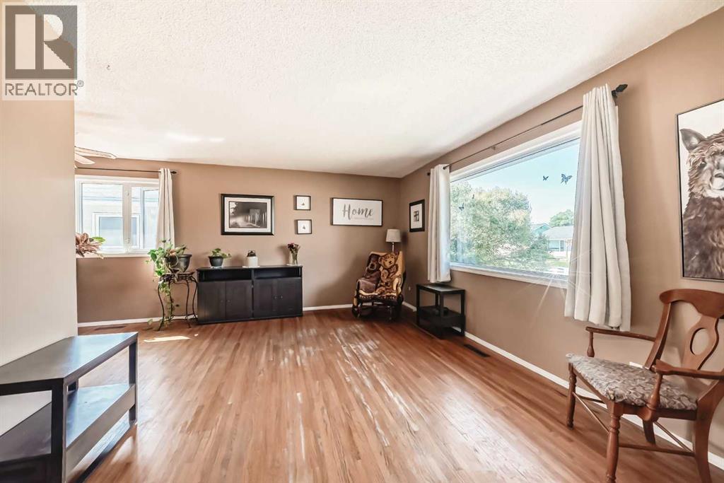 2107 Munro Drive Ne, Calgary, Alberta T2E 5Y7 - Photo 7 - A2259131