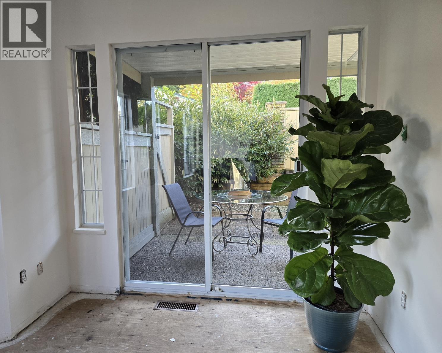 31 11502 Burnett Street, Maple Ridge, British Columbia  V2X 0Y2 - Photo 9 - R3063363