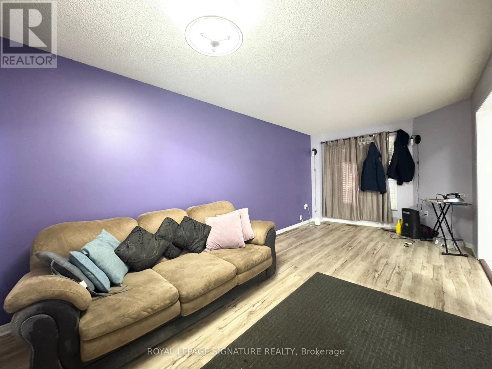 Upper - 13 Southwell Place, Brampton, Ontario  L6Z 4S8 - Photo 6 - W12500660