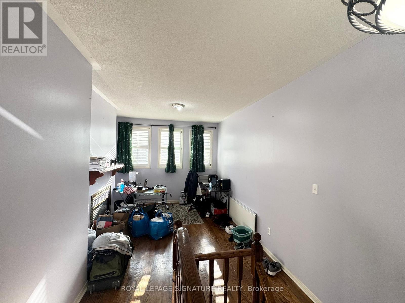 Upper - 13 Southwell Place, Brampton, Ontario  L6Z 4S8 - Photo 14 - W12500660