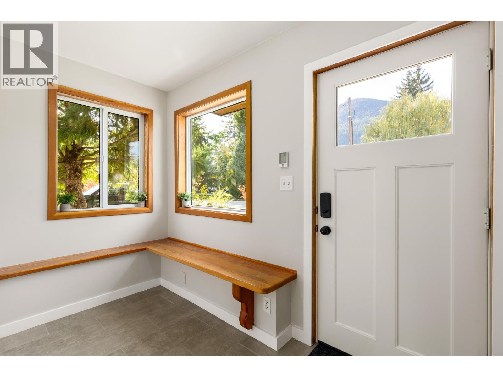 7386 Laurel Street, Pemberton, British Columbia  V0N 2L0 - Photo 21 - R3063869