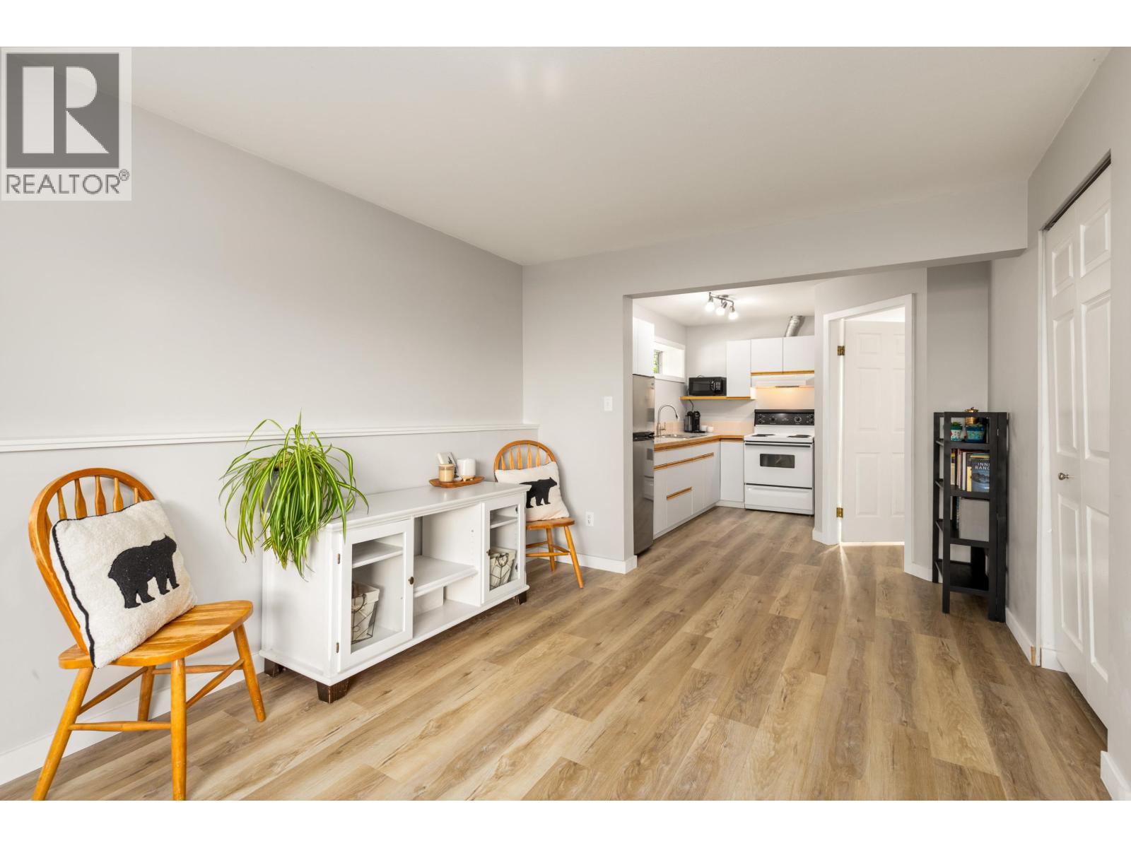 7386 Laurel Street, Pemberton, British Columbia  V0N 2L0 - Photo 23 - R3063869