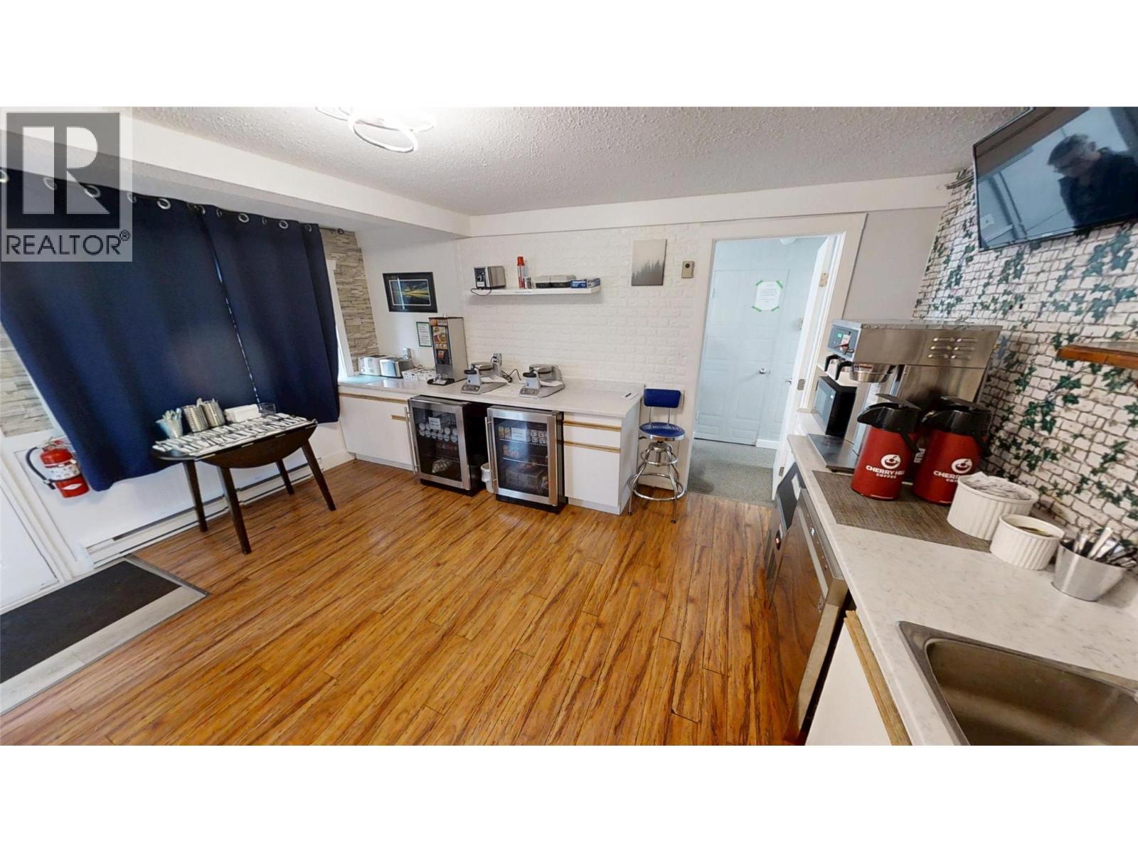 5000 Highway 93 Highway, Radium Hot Springs, British Columbia  V0A 1M0 - Photo 33 - 10350873