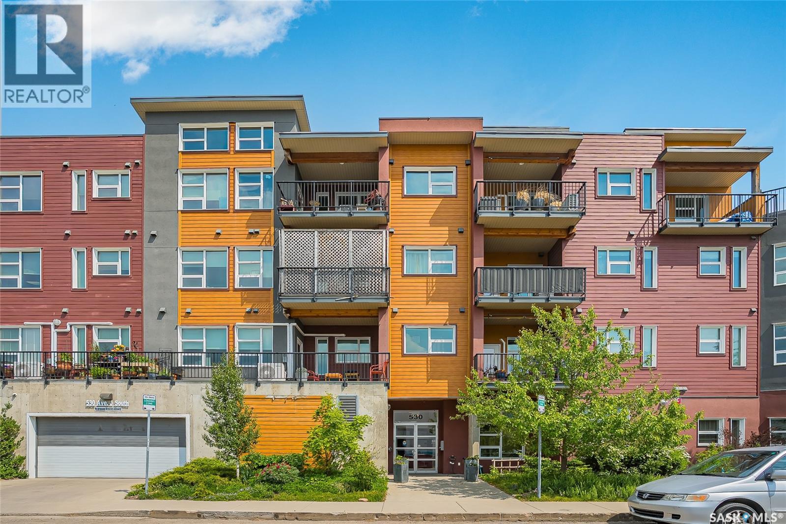 301 530 J AVENUE S, Saskatoon, Saskatchewan