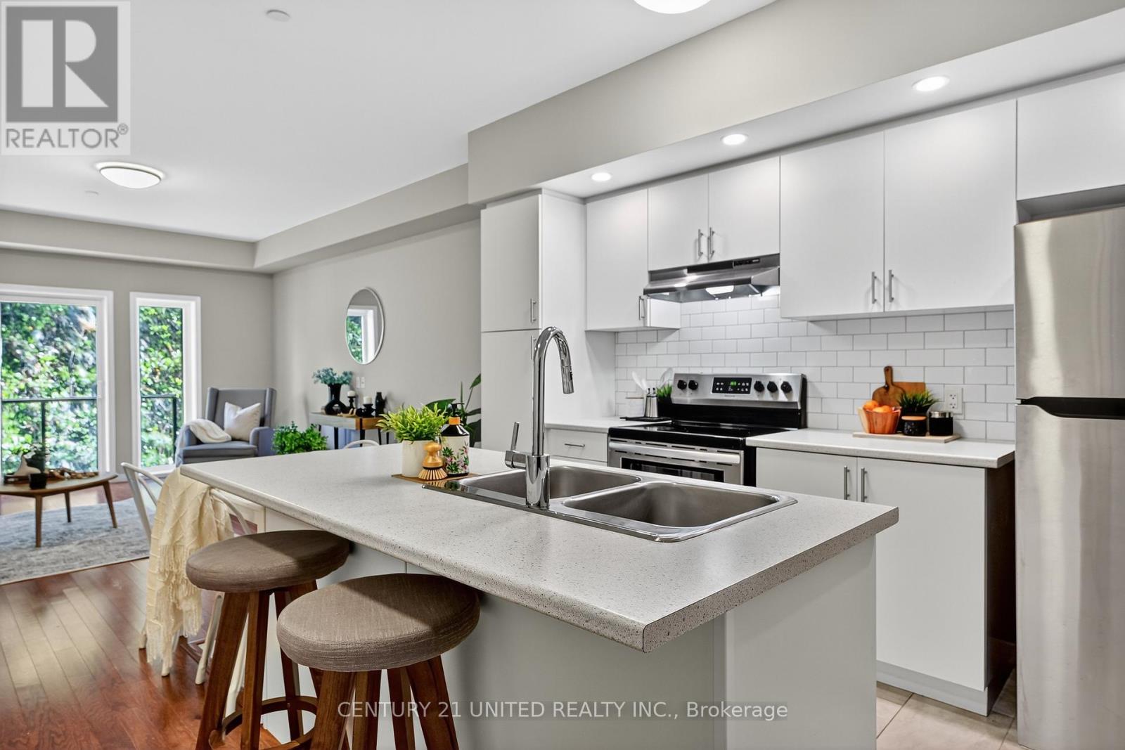 206 - 344 Florence Drive, Peterborough, Ontario  K9J 0K4 - Photo 11 - X12491586