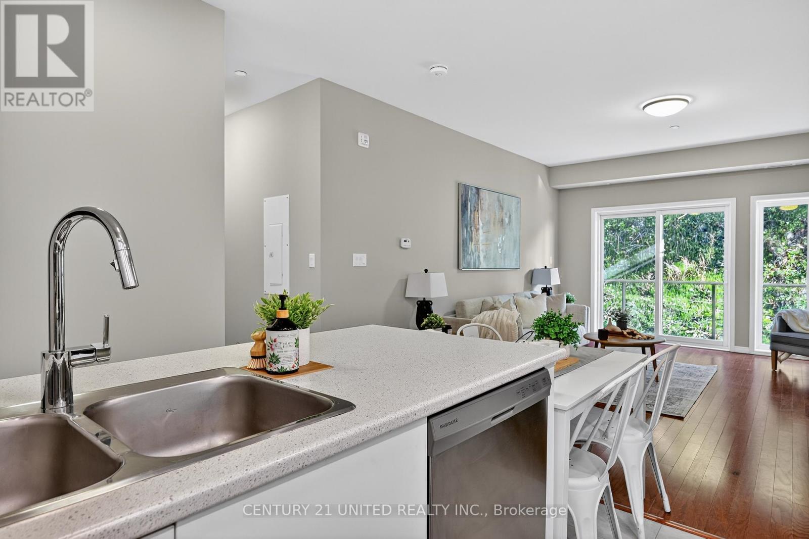 206 - 344 Florence Drive, Peterborough, Ontario  K9J 0K4 - Photo 14 - X12491586