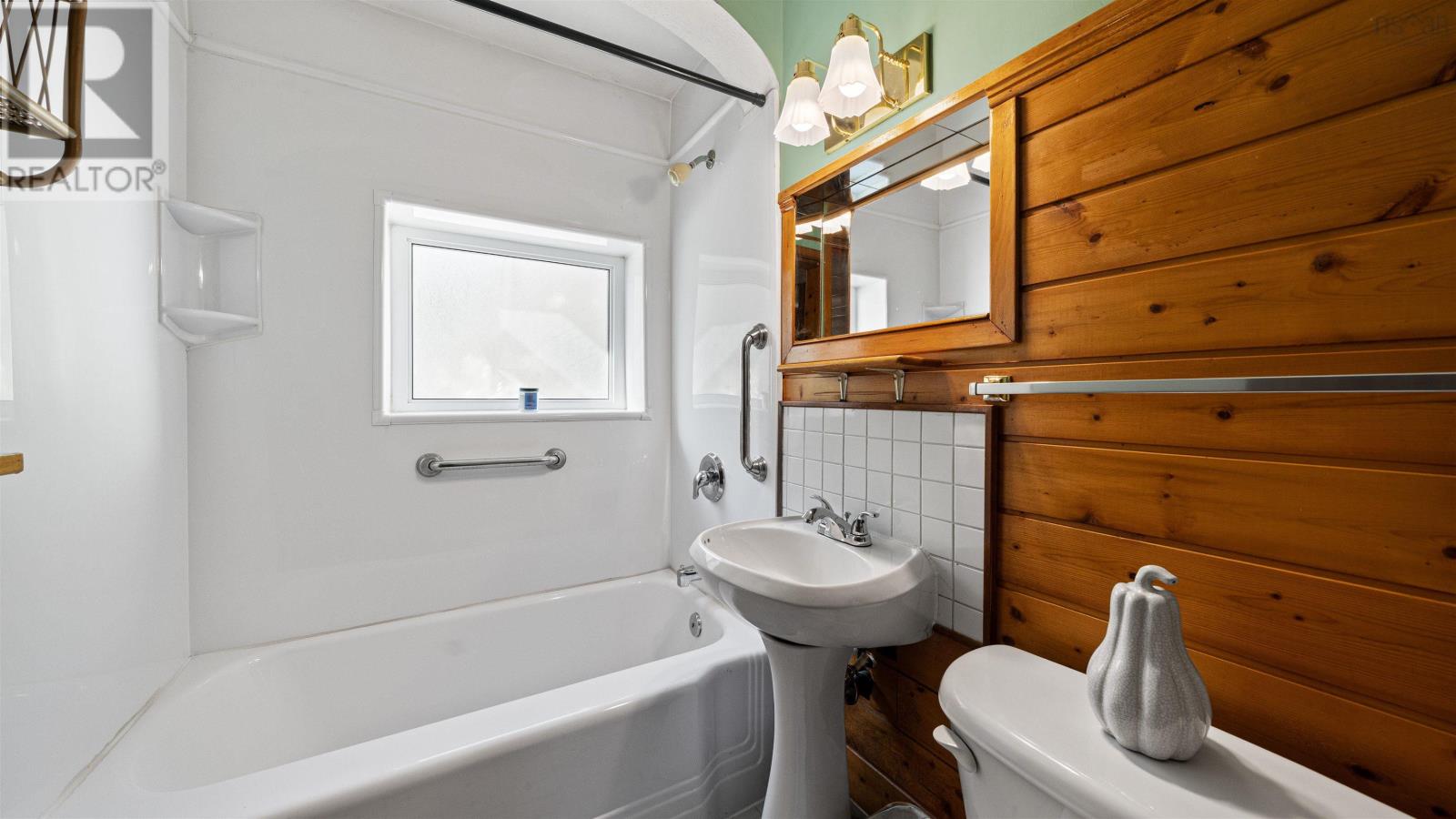 955 Herring Cove Road, Herring Cove, Nova Scotia  B3R 1Z5 - Photo 35 - 202525719