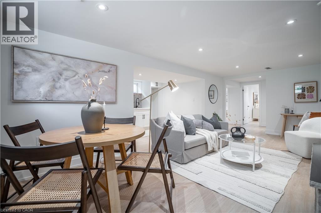 1365 Janina Boulevard, Burlington, Ontario  L7P 1K5 - Photo 28 - 40778610