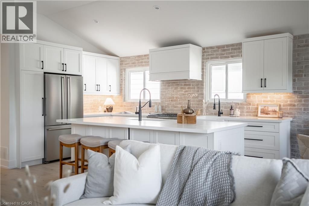 1365 Janina Boulevard, Burlington, Ontario  L7P 1K5 - Photo 6 - 40778610