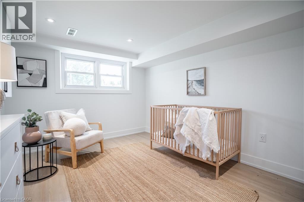 1365 Janina Boulevard, Burlington, Ontario  L7P 1K5 - Photo 34 - 40778610