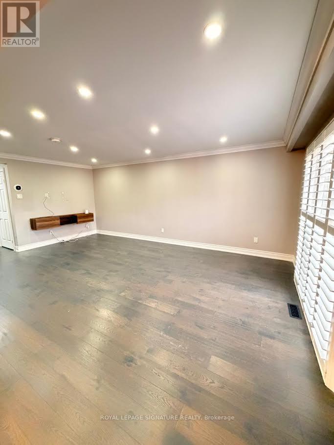 10 Salisbury Circle, Brampton, Ontario  L6V 2Z6 - Photo 18 - W12500930