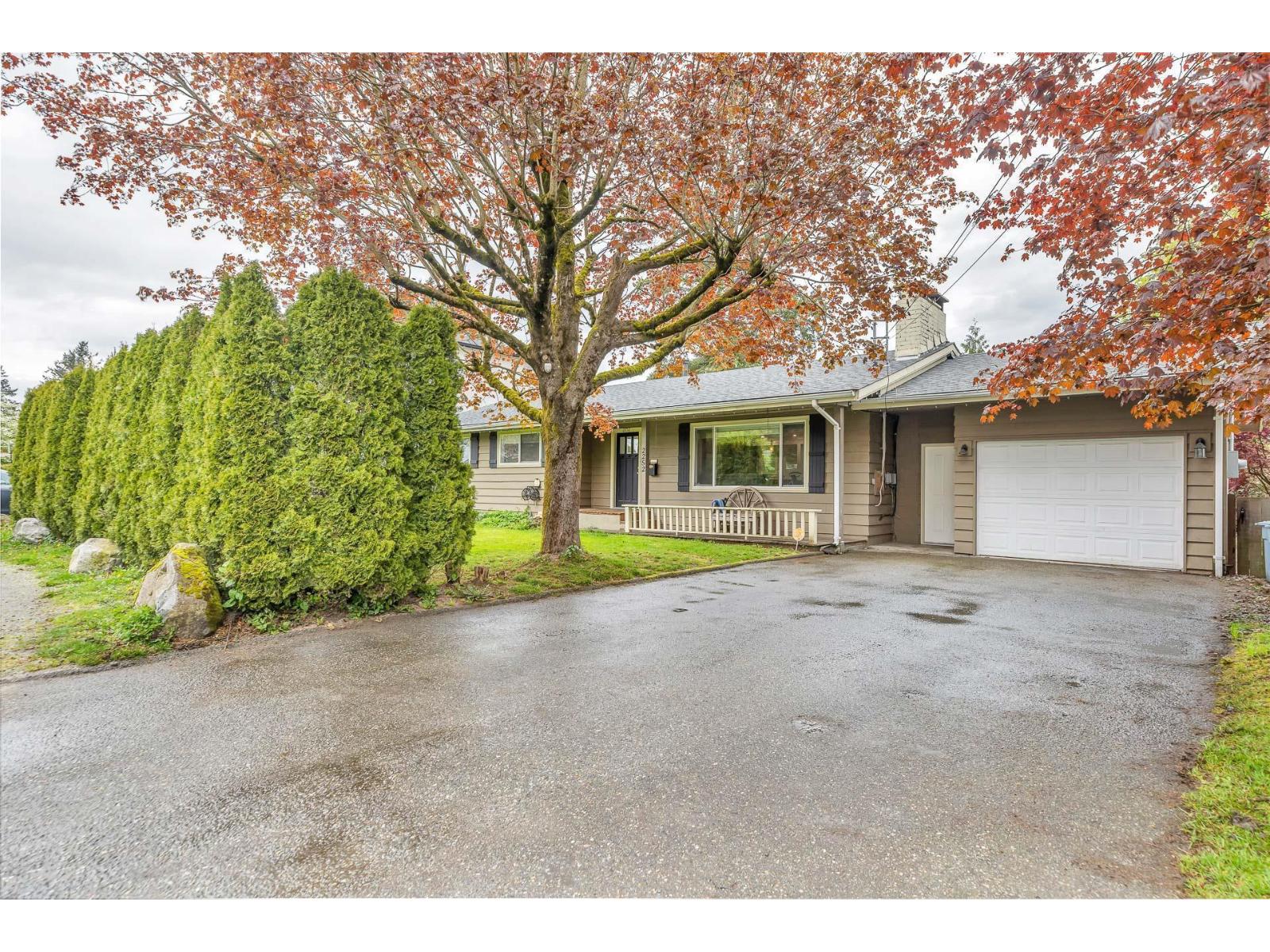 2252 Bakerview Street, Abbotsford, British Columbia  V2T 3B4 - Photo 3 - R3053985