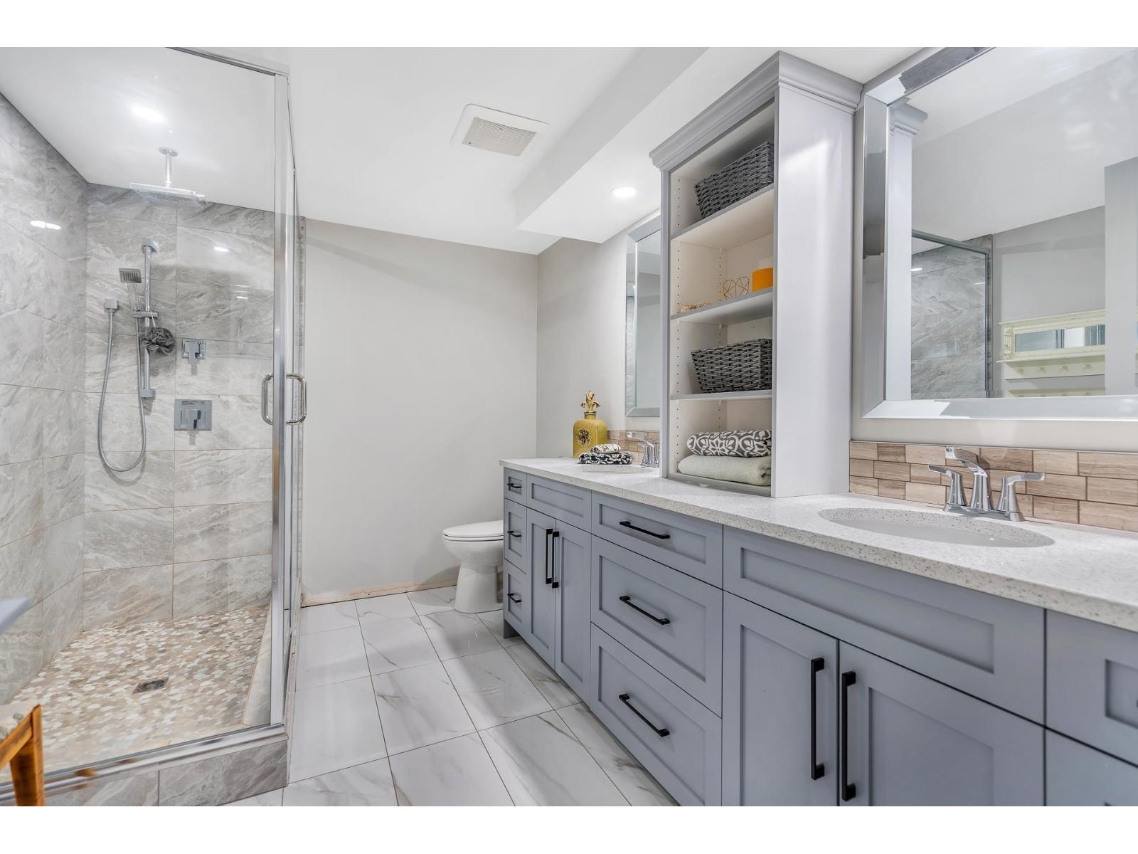 2252 Bakerview Street, Abbotsford, British Columbia  V2T 3B4 - Photo 11 - R3053985