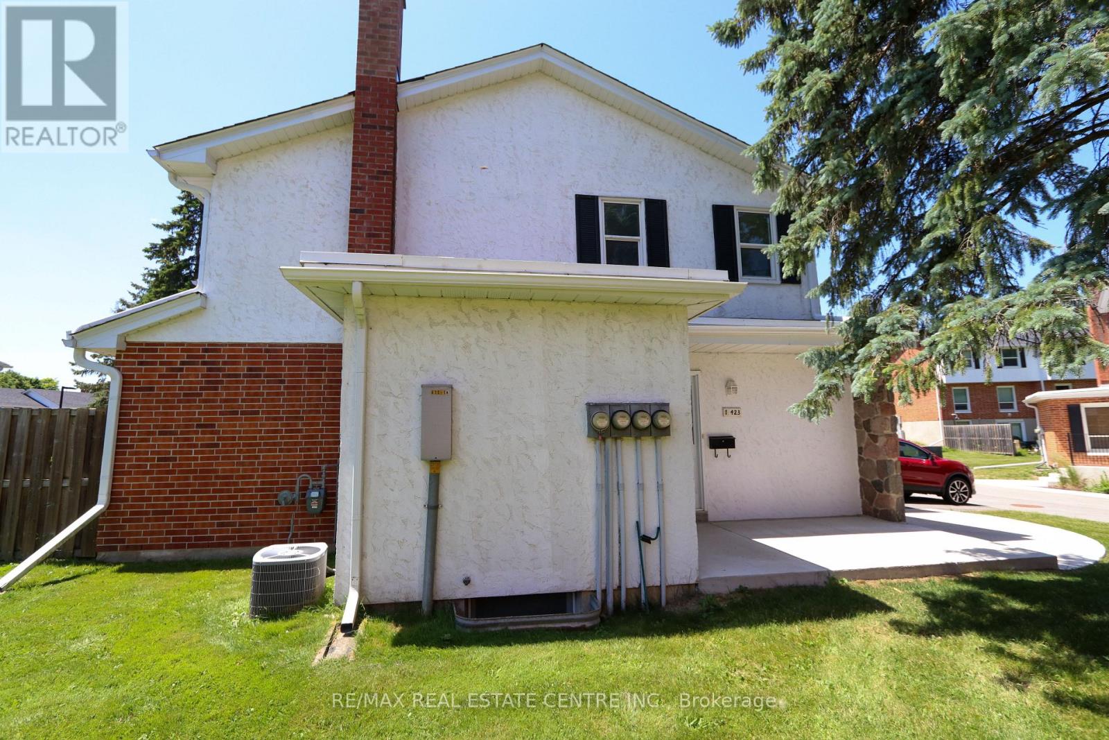 1 - 423 Keats Way, Waterloo, Ontario  N2L 5S7 - Photo 19 - X12500960