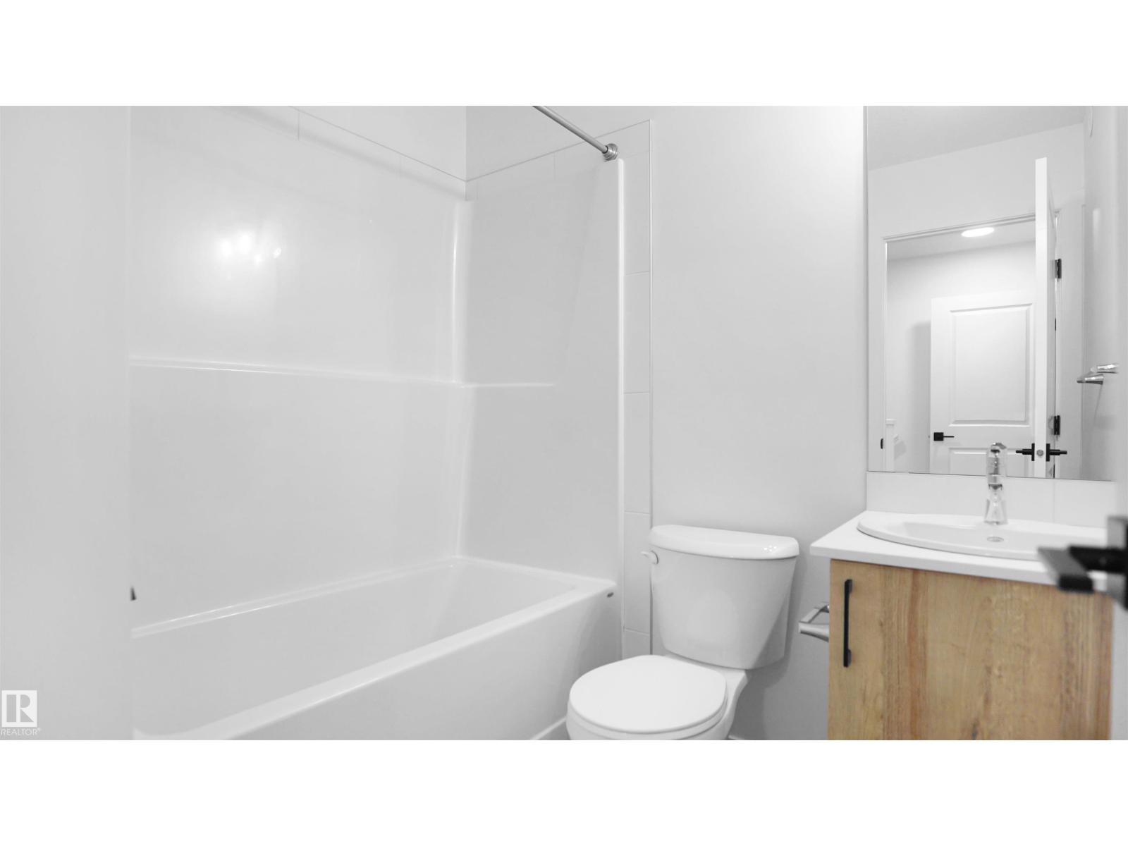 #19 29 Airport Rd Nw, Edmonton, Alberta  T5G 2P9 - Photo 17 - E4464465