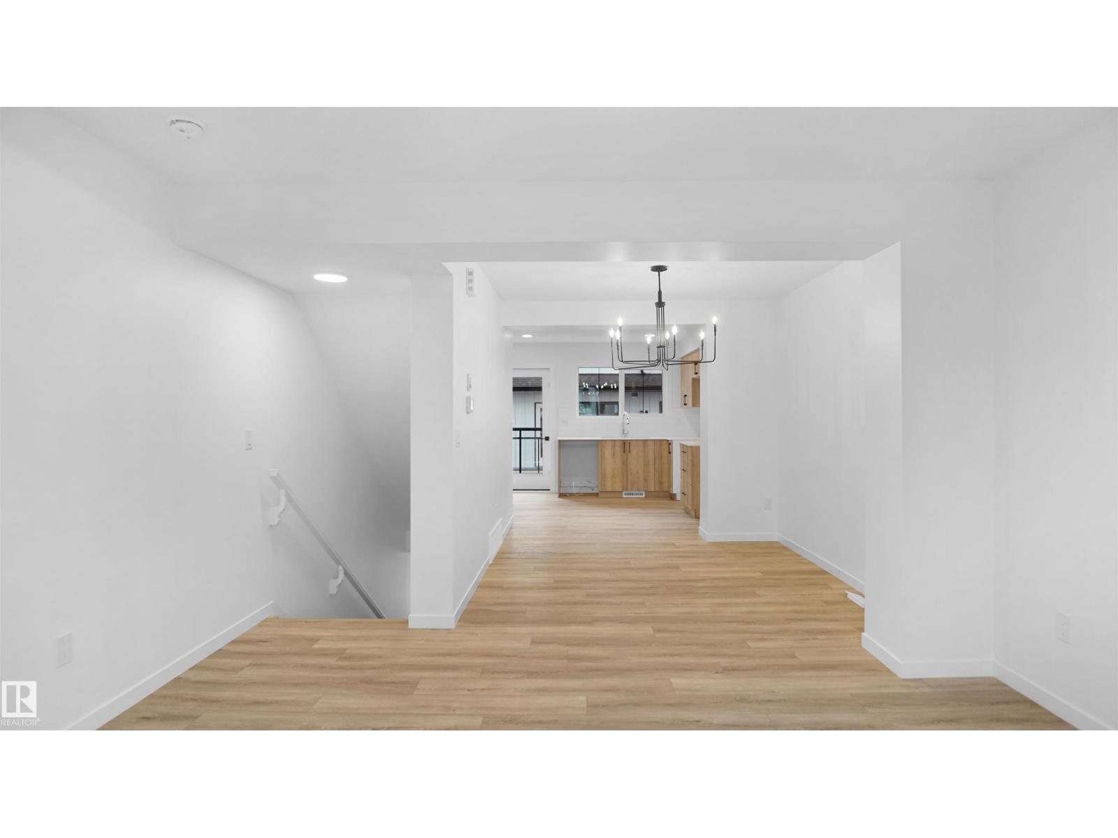 #19 29 Airport Rd Nw, Edmonton, Alberta  T5G 2P9 - Photo 7 - E4464465