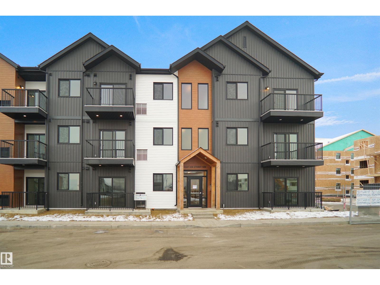 #101 9207 228 ST NW, Edmonton, Alberta