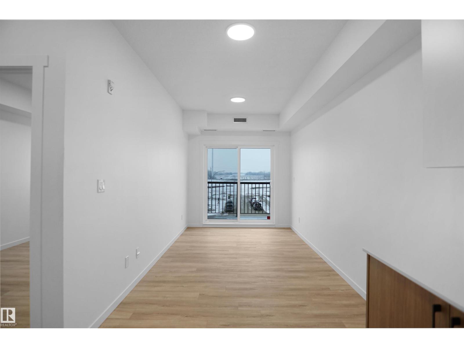 #101 9207 228 St Nw, Edmonton, Alberta  T5T 7R9 - Photo 3 - E4464466