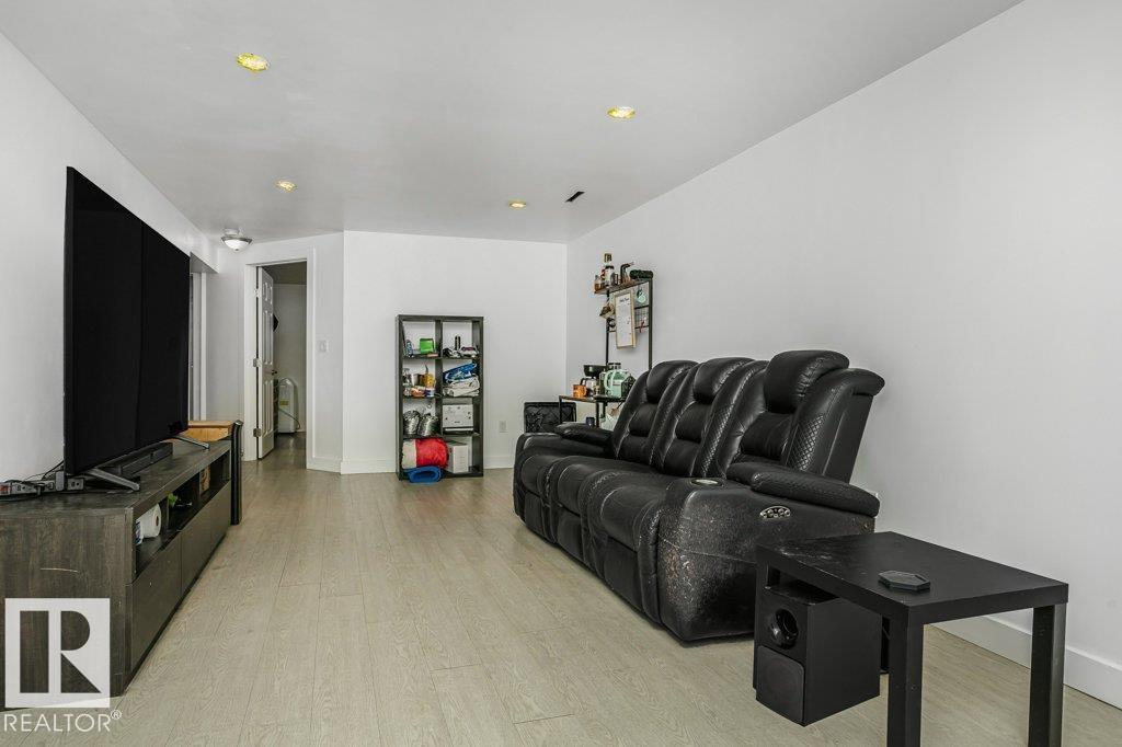 6211 134 Av Nw, Edmonton, Alberta  T5A 0A7 - Photo 34 - E4464469