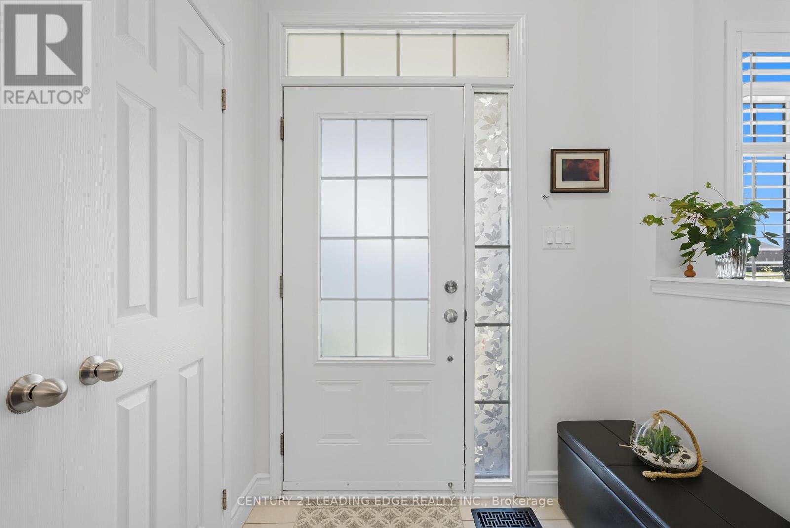 14 Drayton Avenue, Ajax, Ontario  L1T 0N9 - Photo 6 - E12451168