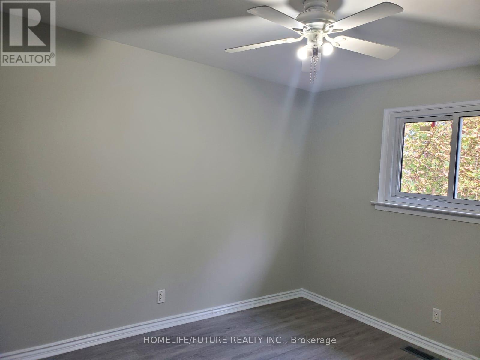 853 Douglas Avenue, Pickering, Ontario  L1W 1N5 - Photo 9 - E12499958