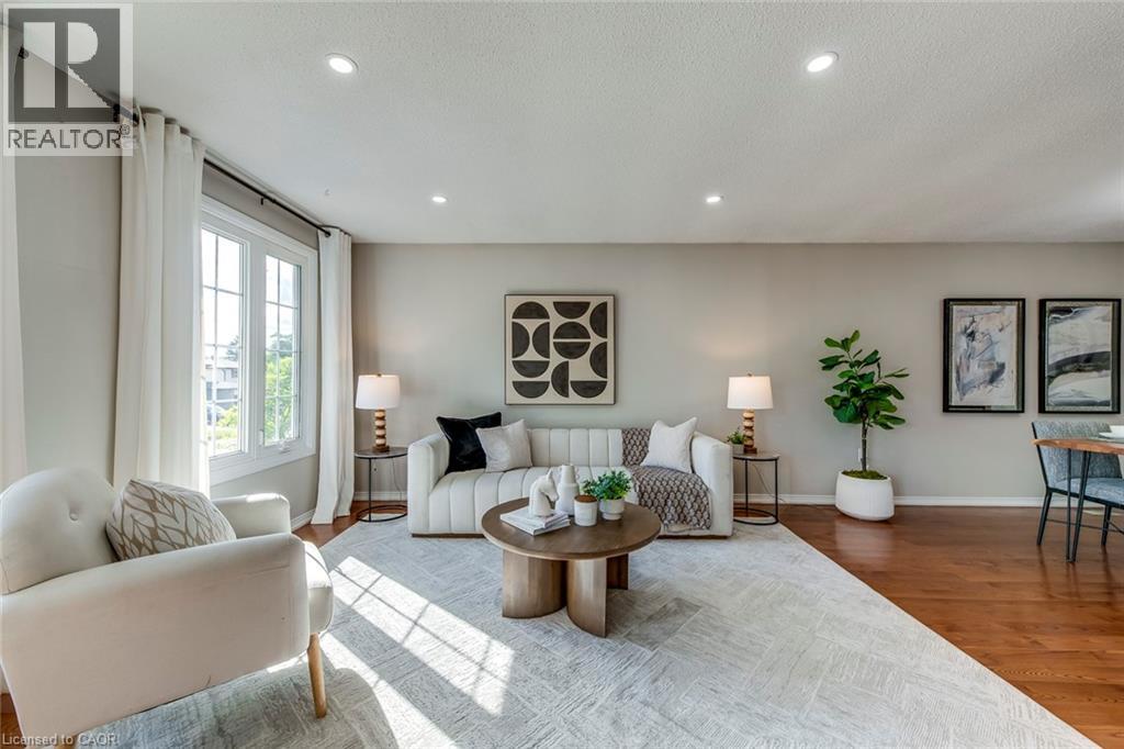 2309 Malcolm Crescent, Burlington, Ontario  L7P 4G8 - Photo 9 - 40777892