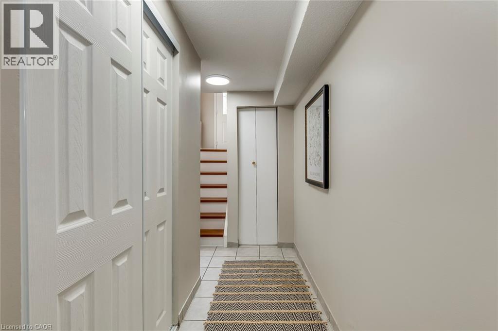 2309 Malcolm Crescent, Burlington, Ontario  L7P 4G8 - Photo 33 - 40777892