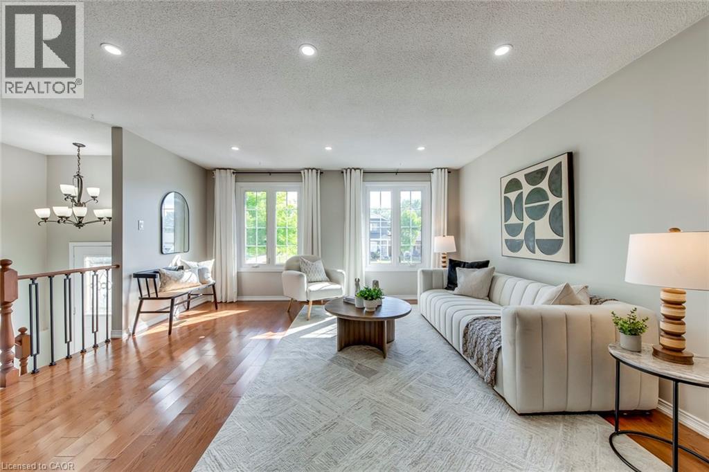 2309 Malcolm Crescent, Burlington, Ontario  L7P 4G8 - Photo 7 - 40777892