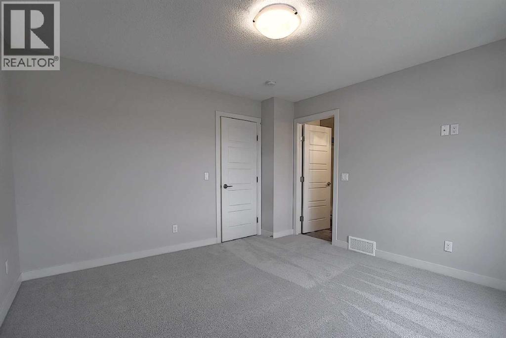 418 River Avenue, Cochrane, Alberta  T4C 3B8 - Photo 24 - A2254906