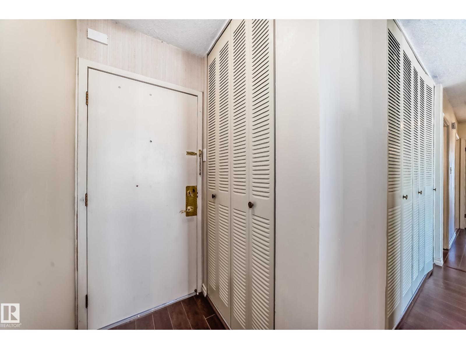 #1601 9909 110 St Nw, Edmonton, Alberta  T5K 2E5 - Photo 4 - E4464471