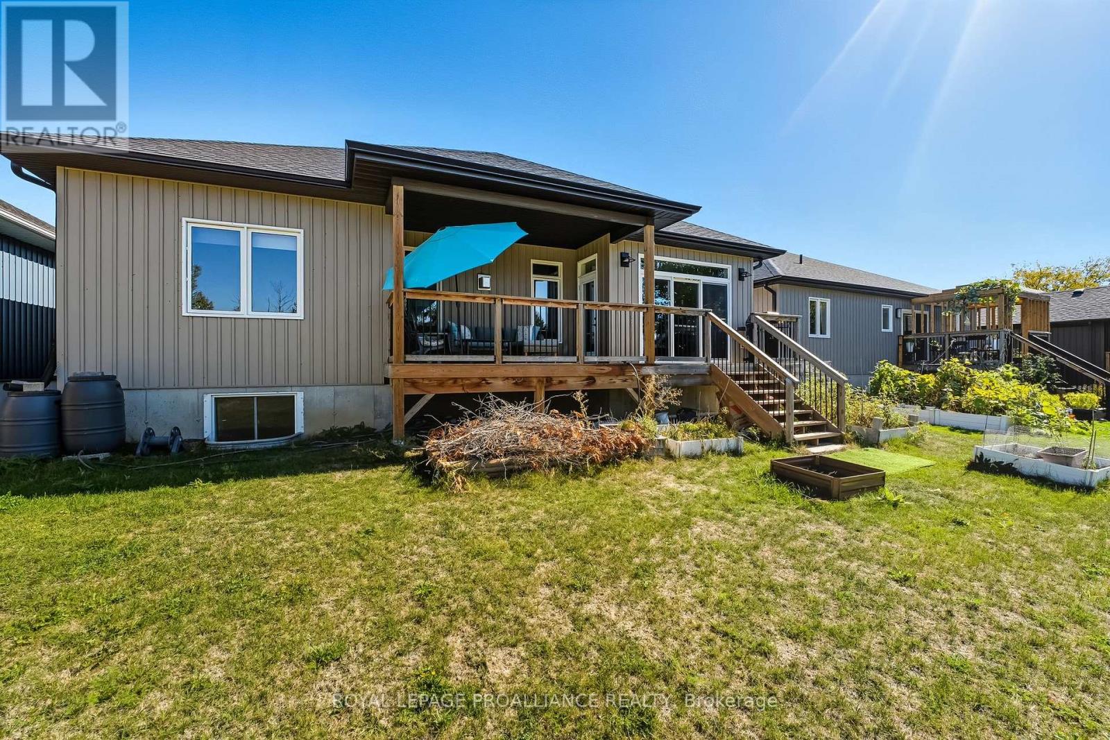 19 Ambrosia Terrace, Quinte West, Ontario  K8V 0G6 - Photo 44 - X12472508