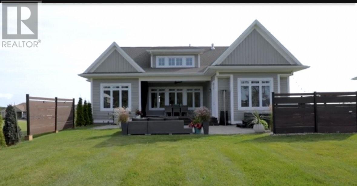 52 Strawberry Lane, Stratford, Prince Edward Island  C1B 0K7 - Photo 6 - 202526894