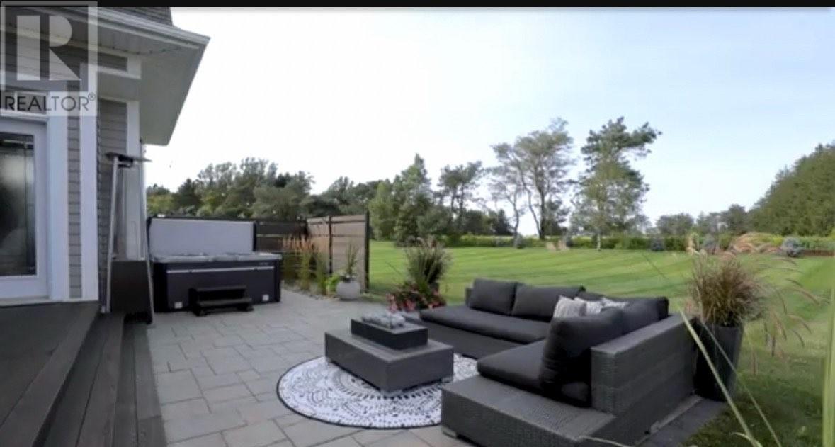 52 Strawberry Lane, Stratford, Prince Edward Island  C1B 0K7 - Photo 7 - 202526894