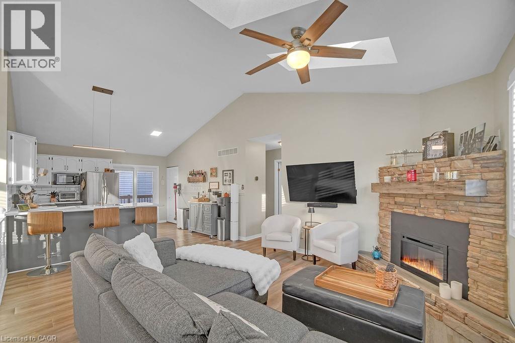 54 Morgan Drive, Caledonia, Ontario  N3W 1H7 - Photo 12 - 40784719