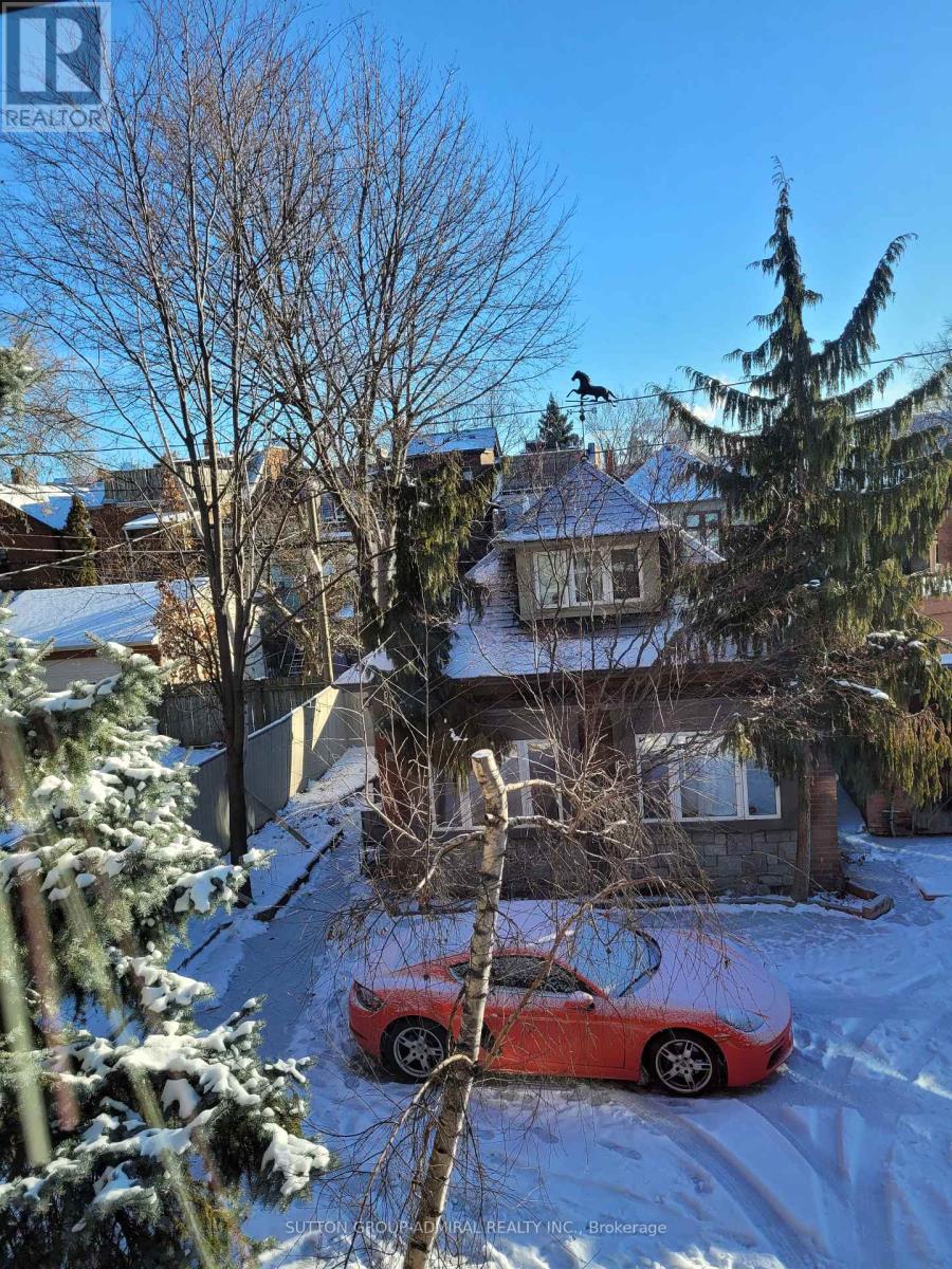 Coach House - 335 Palmerston Boulevard, Toronto, Ontario  M6G 2N5 - Photo 14 - C12500962