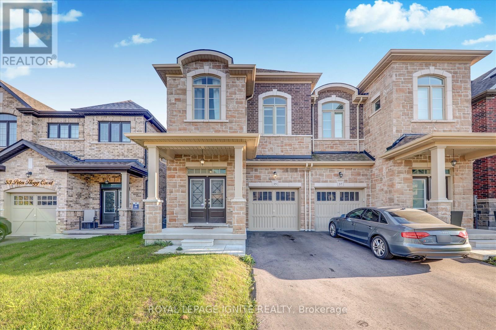 35 Peter Hogg Court, Whitby, Ontario  L1P 0N2 - Photo 2 - E12500974