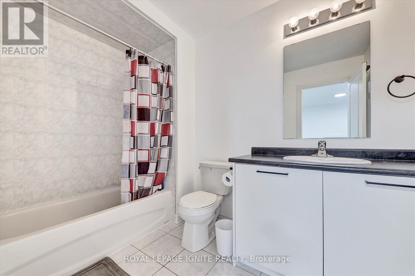 35 Peter Hogg Court, Whitby, Ontario  L1P 0N2 - Photo 26 - E12500974