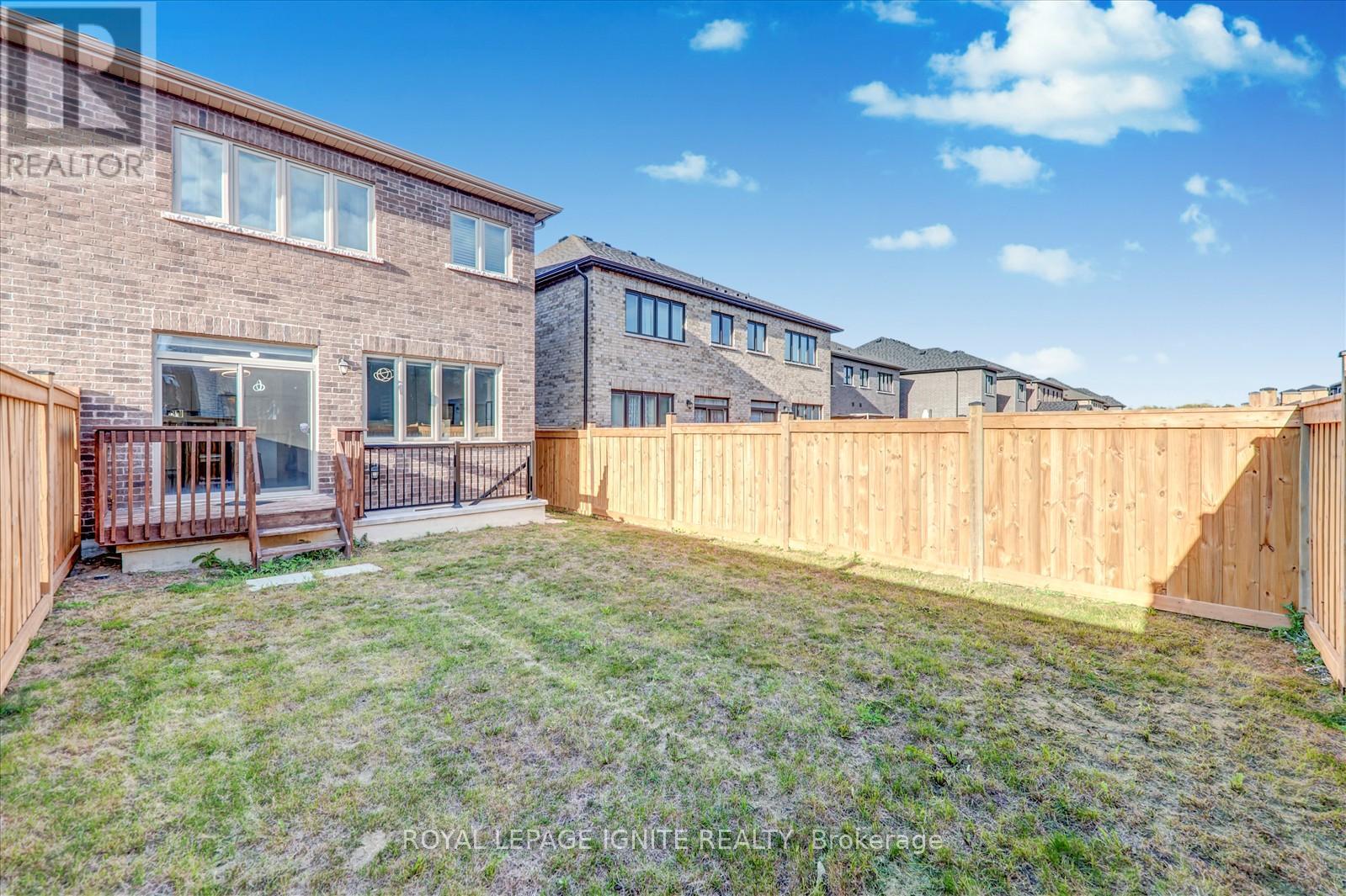 35 Peter Hogg Court, Whitby, Ontario  L1P 0N2 - Photo 35 - E12500974