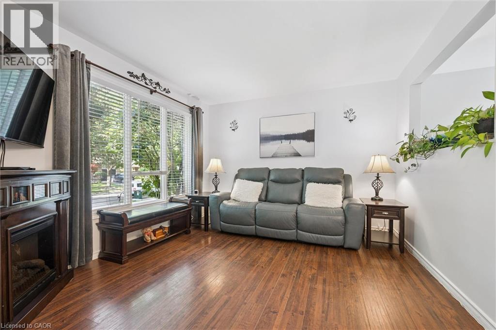 174 Sunpoint Crescent, Waterloo, Ontario  N2V 1T7 - Photo 9 - 40776219