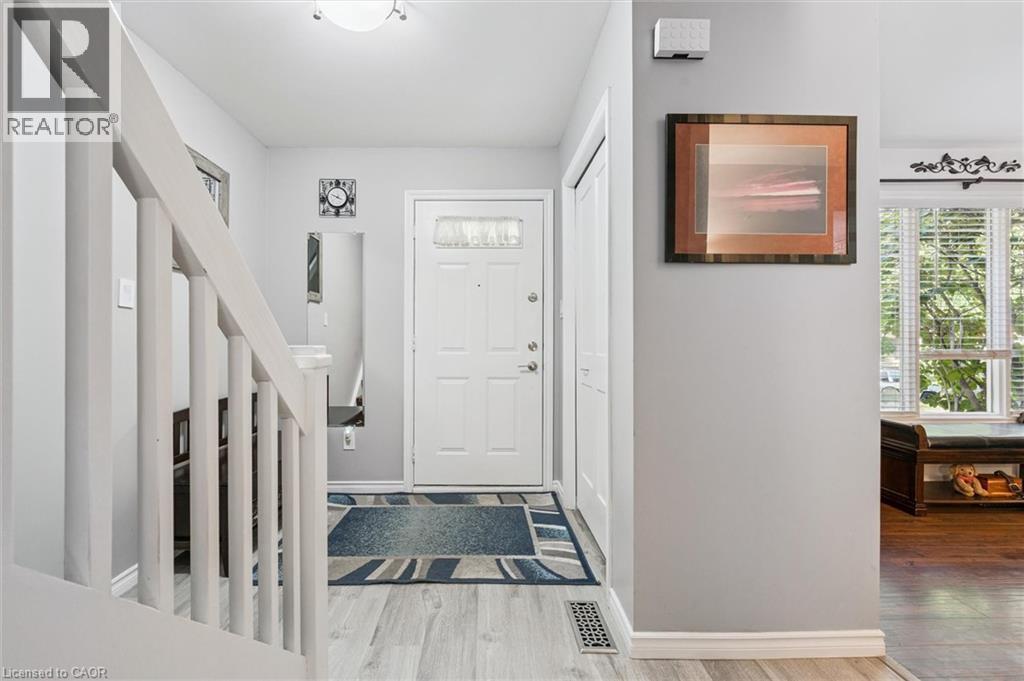 174 Sunpoint Crescent, Waterloo, Ontario  N2V 1T7 - Photo 8 - 40776219